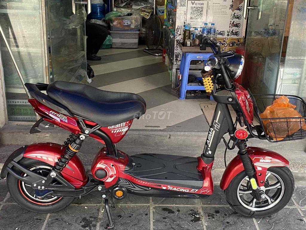 thanhly xe điện Aima xịn mua 10tr acquy mới. Mua bán Xe điện tại Quận Hai Bà Trưng Hà Nội được đăng bởi dung 50 thịnh yên hình 1