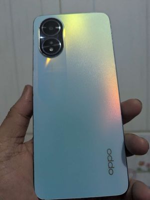 Oppo A18 64GB Xanh