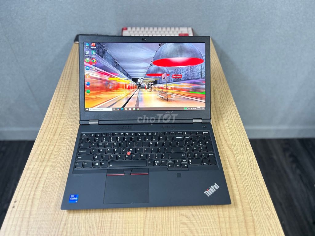 Thinkpad P15 gen 2.