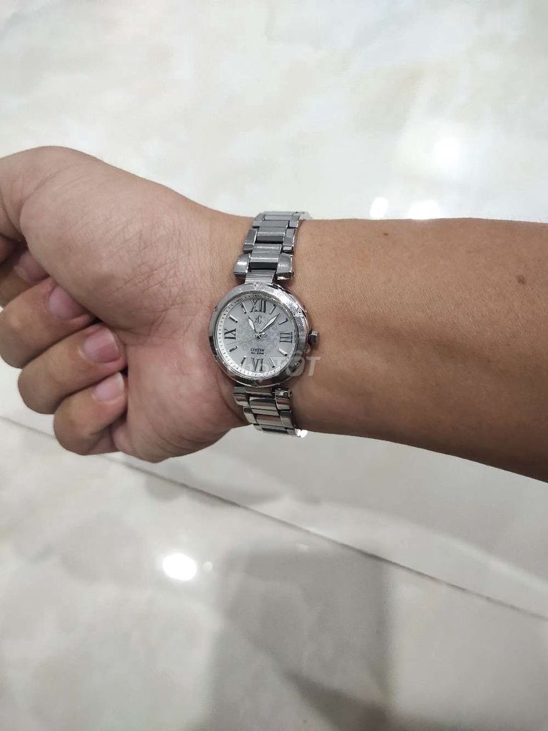 Citizen Xc năng lượng nữ size 26 kính sapphire