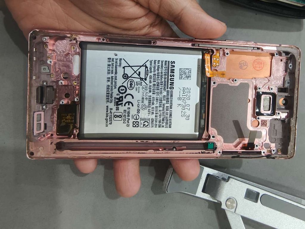 xác Samsung Galaxy Note 20 (màn+pin+khung). Mua bán Điện thoại tại Quận 8 Tp Hồ Chí Minh được đăng bởi Khải hình 1