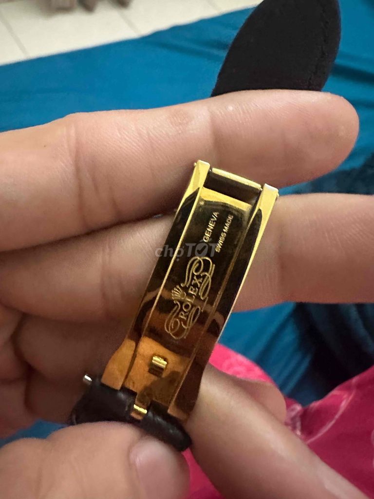 Đồng hồ Rolex Nam Vàng Đen. Mua bán Đồng hồ tại Quận Hoàng Mai Hà Nội được đăng bởi Huy hình 1