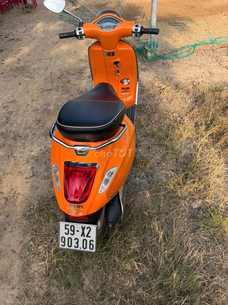 xe nhà đi cần bán vespa2015 gtdd chính chủ kí giấy. Mua bán Xe máy tại Huyện Hóc Môn Tp Hồ Chí Minh được đăng bởi Thanh Phong hình 1