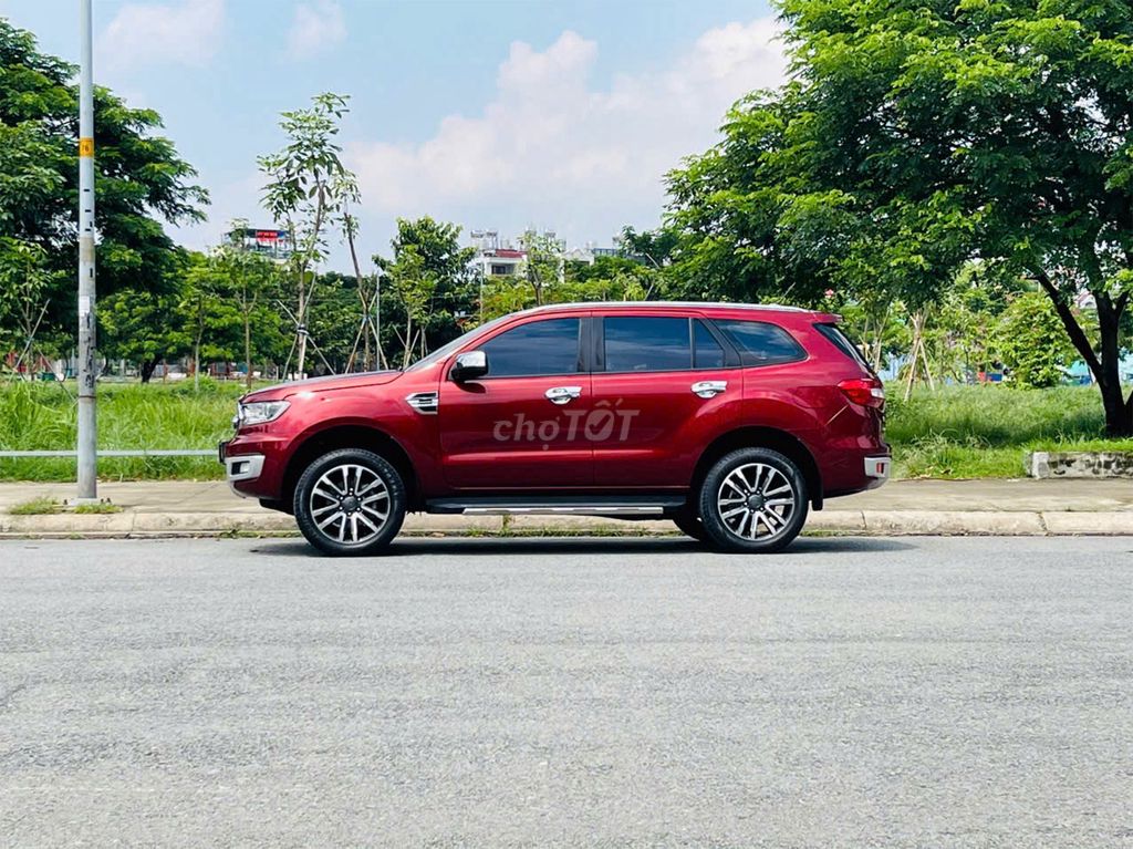 Ford Everest 2021 Titanium 2.0L 4x2 AT - 63000 km. Mua bán Ô tô tại Quận 12 Tp Hồ Chí Minh được đăng bởi Xe Đẹp Minh Khôi hình 3