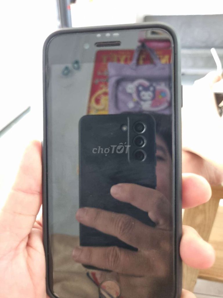 iphon se 2020 . Mua bán Điện thoại tại Quận 8 Tp Hồ Chí Minh được đăng bởi binh hình 1
