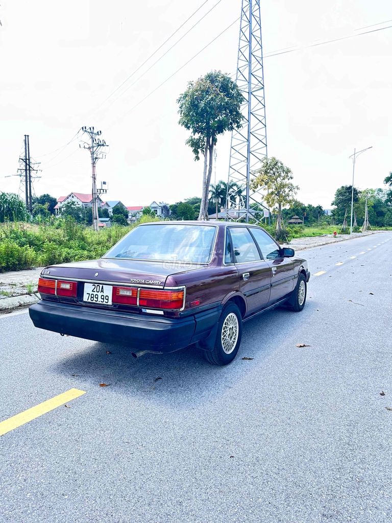 Toyota Camry 1987 2.0 MT - 170000 km siêu cọp. Mua bán Ô tô tại Huyện Sóc Sơn Hà Nội được đăng bởi 💕💕💕💕💕💕💕 hình 4