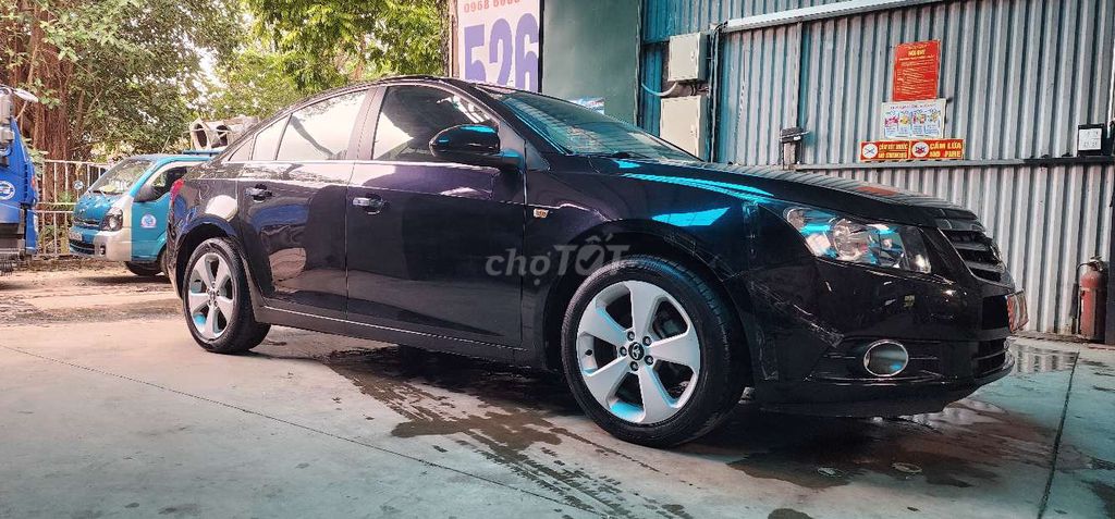 Chevrolet Cruze CDX Đen. Mua bán Ô tô tại Quận Nam Từ Liêm Hà Nội được đăng bởi TIẾN DŨNG hình 1
