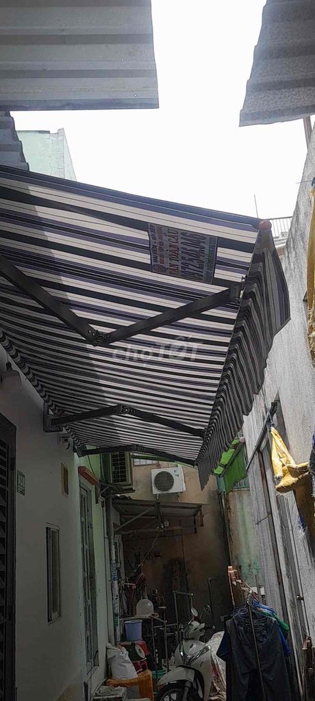 Mái hiên di đông giá rẻ quận phu nhuan tphcm. Dịch vụ nhà cửa khác tại Quận Phú Nhuận Tp Hồ Chí Minh được đăng bởi MÁI HIÊN MÁI XẾP TÂN TOÀN CẦU hình 1