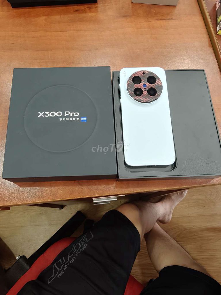 Vivo X300 Pro 16/512.đẹp keng.gl. Mua bán Điện thoại tại Quận 10 Tp Hồ Chí Minh được đăng bởi phạm trường giang thích giao lưu  hình 1