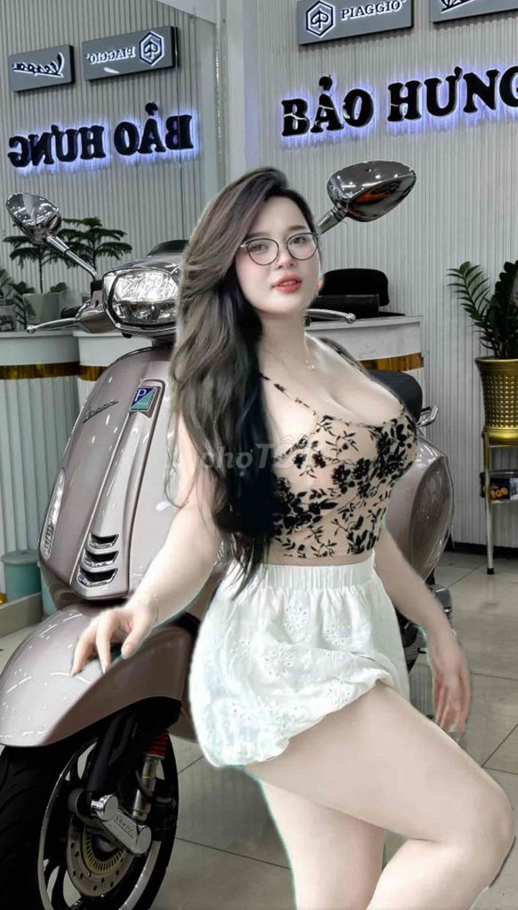 Vespa Sprint Hồng Porsche Mới như xe hãng 4300km. Mua bán Xe máy tại Quận Phú Nhuận Tp Hồ Chí Minh được đăng bởi VESPA  PIAGGIO BẢO HƯNG Vespa cũ trả góp  hình 2