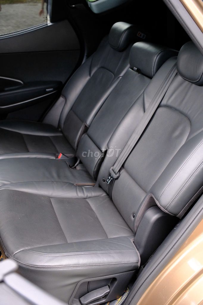 Hyundai Santa Fe 4WD 2015 - 75000 km. Mua bán Ô tô tại Quận Tân Phú Tp Hồ Chí Minh được đăng bởi HYUNDAI MIỀN NAM hình 14