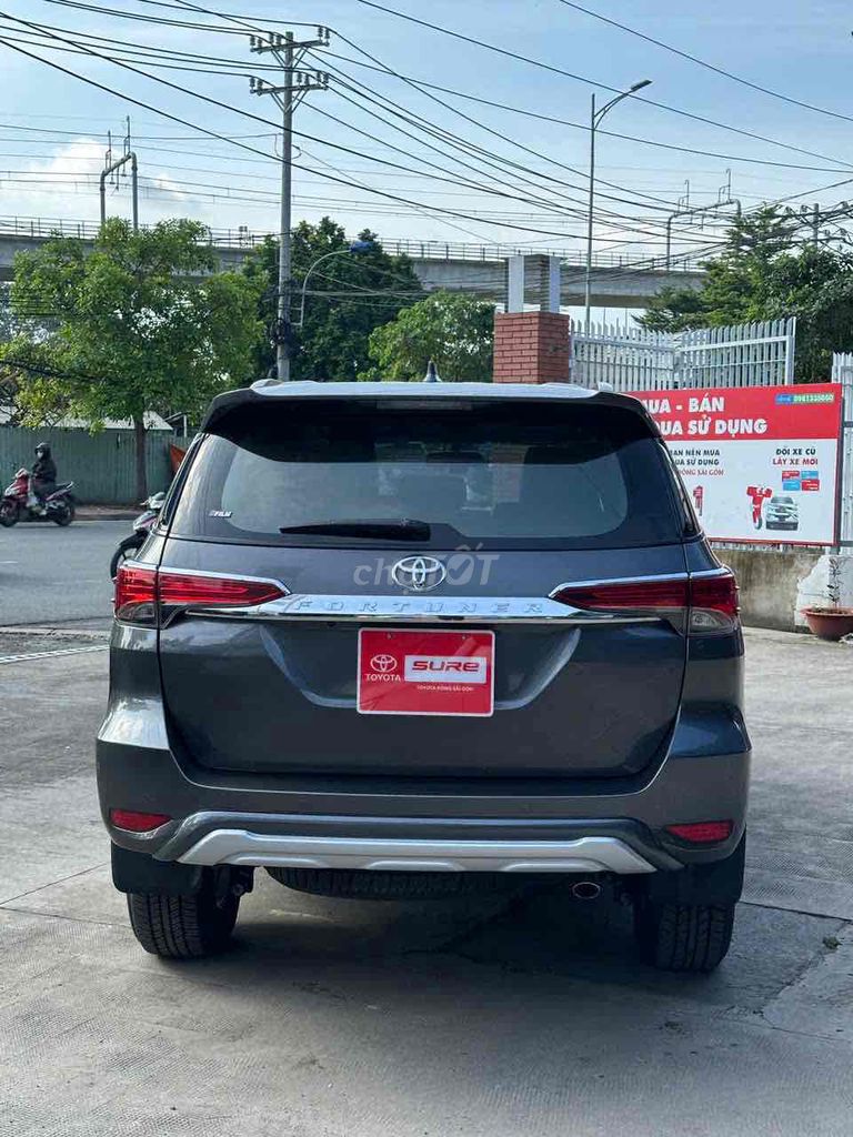 Toyota Fortuner 2017 2.7V 4x2 - máy xăng. Mua bán Ô tô tại Thành phố Thủ Đức Tp Hồ Chí Minh được đăng bởi Thùy Phương Toyota hình 4