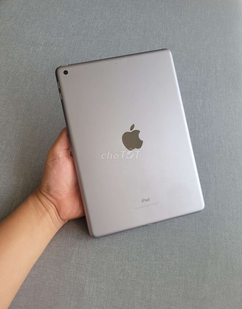 IPad Gen 6 32GB wifi Grey zin đẹp keng gl. Mua bán Máy tính bảng tại Quận Tân Phú Tp Hồ Chí Minh được đăng bởi Bin hình 1