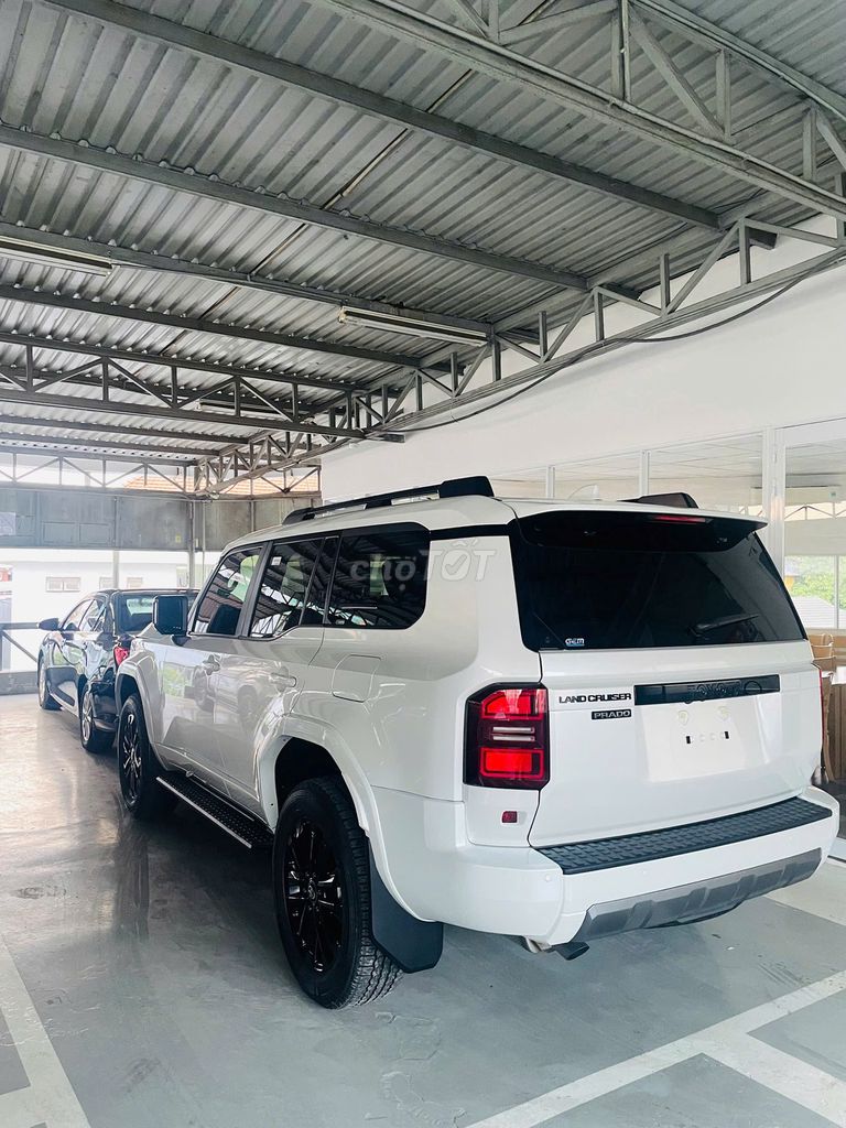 Toyota Land Cruiser Prado 2025 - ƯU ĐÃI TIỀN MẶT. Mua bán Ô tô tại Quận 6 Tp Hồ Chí Minh được đăng bởi Tuấn TOYOTA HÙNG VƯƠNG hình 5