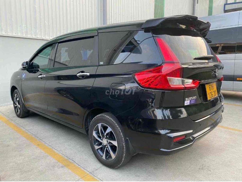 Suzuki Ertiga 2022 Hybrid ĐK T12/2023 1 đời chủ. Mua bán Ô tô tại Quận 12 Tp Hồ Chí Minh được đăng bởi Khánh hình 4