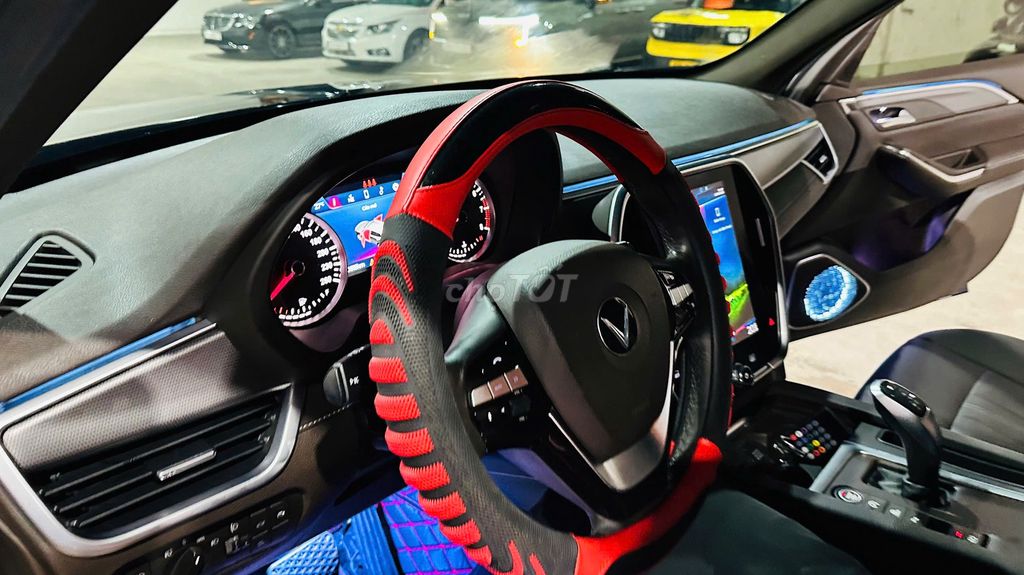 VinFast Lux SA2.0 2021 Plus 2.0 AT - 29899 km. Mua bán Ô tô tại Quận Gò Vấp Tp Hồ Chí Minh được đăng bởi NGUYỄN MINH VUA XE LƯỚT hình 6