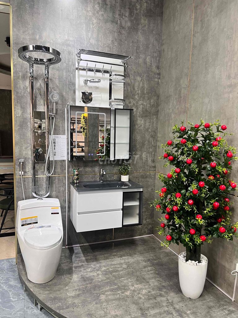 Combo thiết bị vệ sinh. Mua bán Thiết bị vệ sinh, nhà tắm tại Quận Hà Đông Hà Nội được đăng bởi Phong Kobesi hình 1