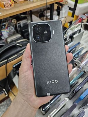 VIVO IQ00 Z9 TURBO 12G/256 8SGEN 3 ĐẸP PIN 6K KHỎE. Mua bán Điện thoại tại Quận Tân Phú Tp Hồ Chí Minh được đăng bởi Ngô Minh Mobile 