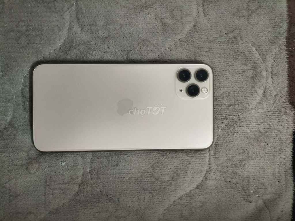 iPhone 11 Pro Max 256GB Trắng. Mua bán Điện thoại tại Huyện Văn Lâm Hưng Yên được đăng bởi Lovankhoi211 hình 1