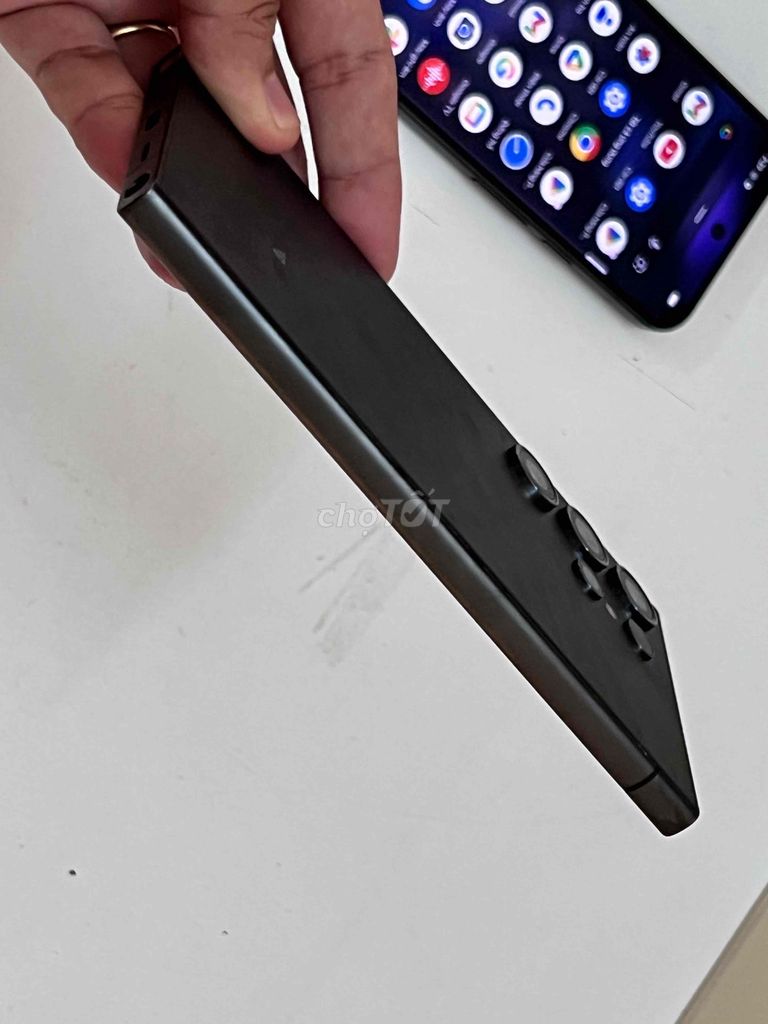 Samsung Galaxy S24 Ultra 256GB Đen Mỹ Đã sử dụng. Mua bán Điện thoại tại Quận 6 Tp Hồ Chí Minh được đăng bởi Đinh Trọng Hòa hình 1