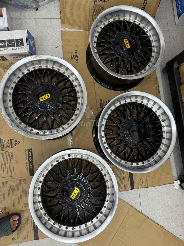 thanh lý mâm ô tô lỗ 4 x 100 R17. Mua bán Phụ tùng xe tại Quận Sơn Trà Đà Nẵng được đăng bởi Vinh hình 1