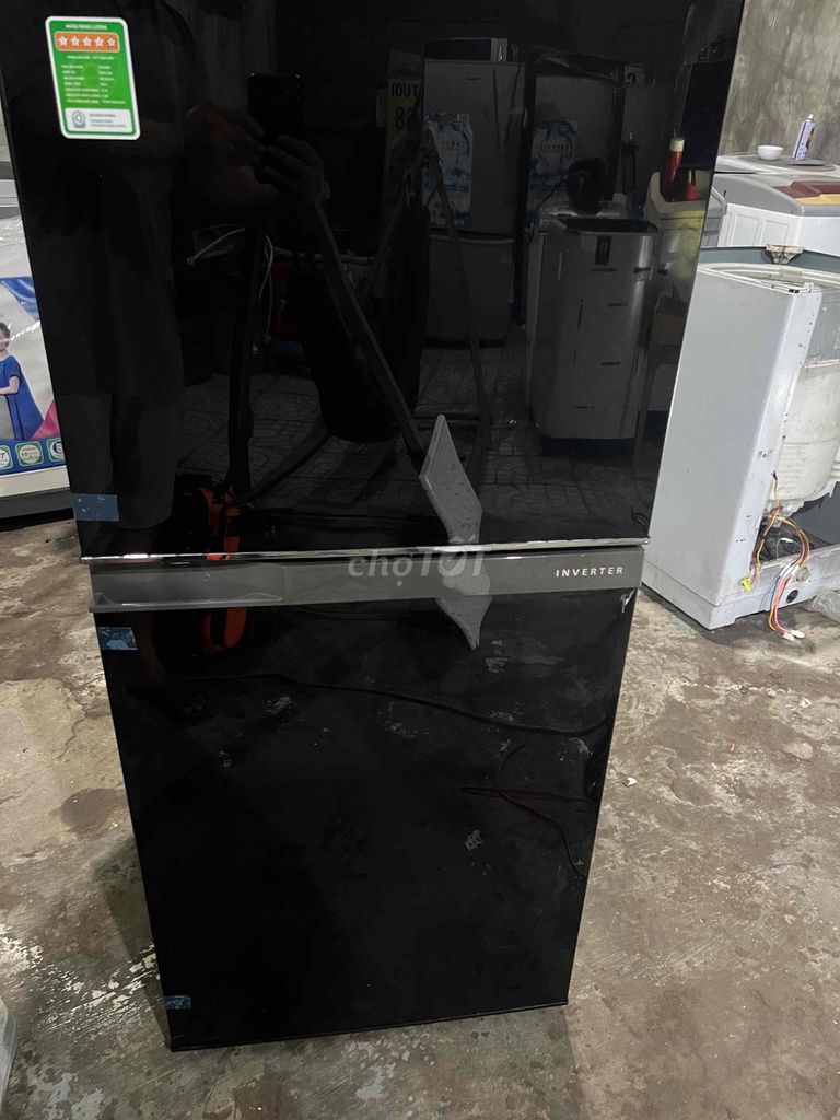 Tủ lạnh Toshiba GR-B22VU 180 lít 95%. Mua bán Tủ lạnh tại Quận Cái Răng Cần Thơ được đăng bởi Cửa Hàng Điện Máy Điện Lạnh Gia Bảo hình 1