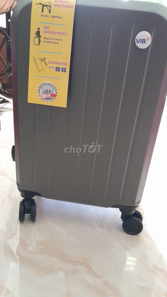 Vali du lịch VIB.