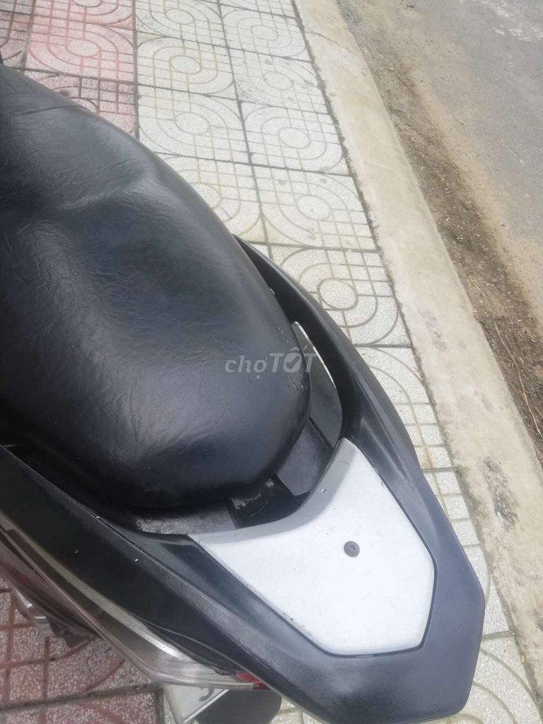 Atila dĩa bay .máy êm bao mạnh.. Mua bán Xe máy tại Huyện Bình Chánh Tp Hồ Chí Minh được đăng bởi Kieu hình 5