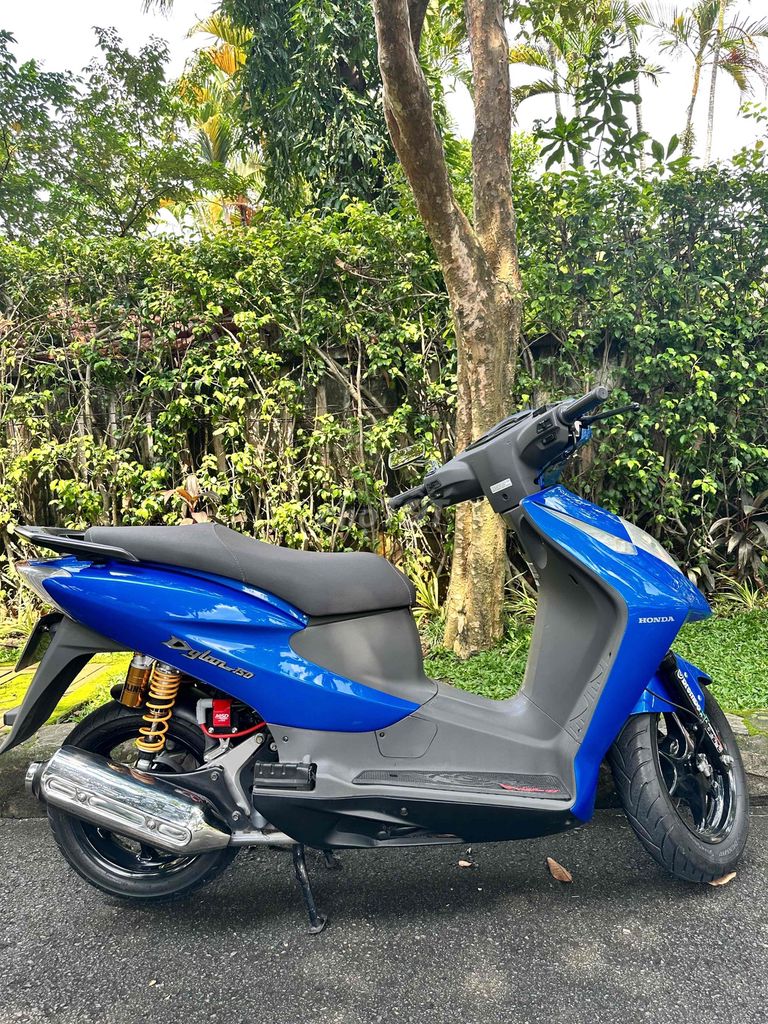 Honda Dylan 150 Xanh Thể thao. Mua bán Xe máy tại Quận 7 Tp Hồ Chí Minh được đăng bởi Huynh hình 4
