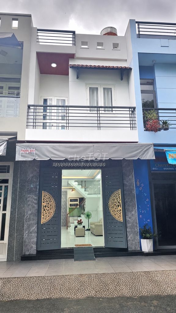 Bán nhà Mặt Tiền khu kênh Nước Đen, 52m2, 4x13m, 2 tầng, 3PN,đường 10m
