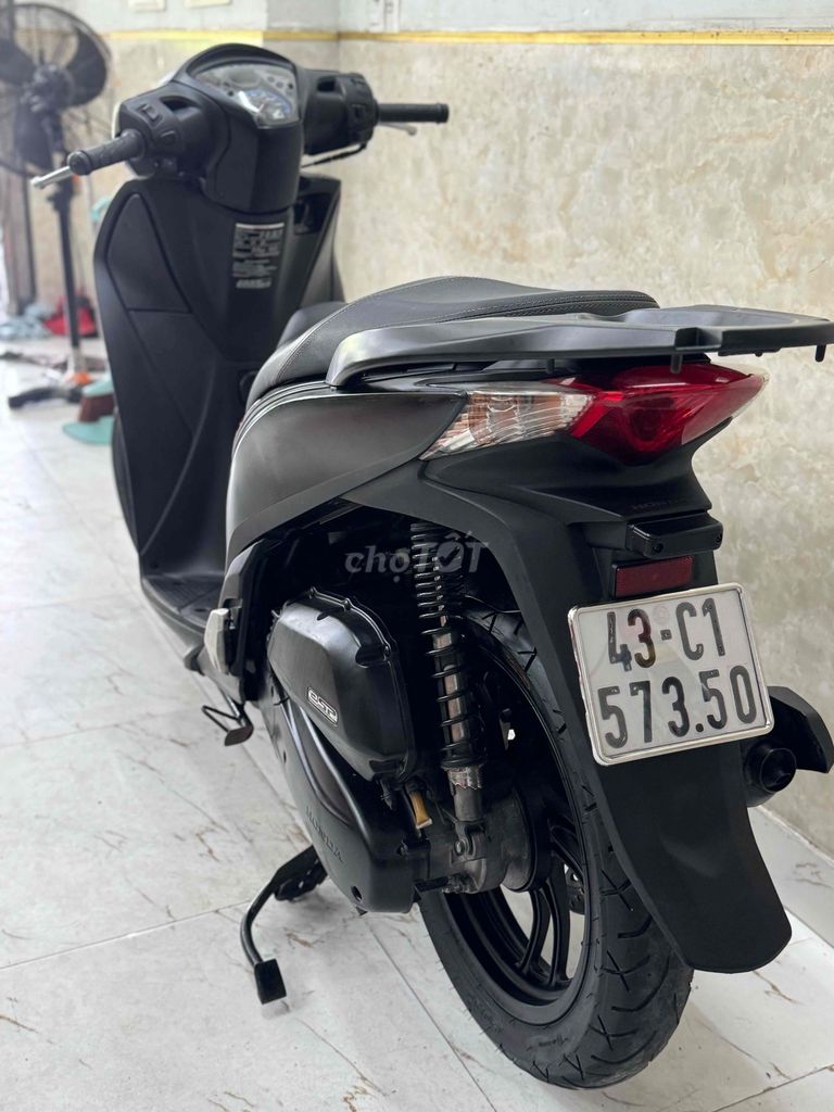 SH 125 khoá ga 2016 đen mù rin 43C1-573.50. Mua bán Xe máy tại Quận Sơn Trà Đà Nẵng được đăng bởi Minh Dũng bán trả góp 136 vân đồn  hình 3