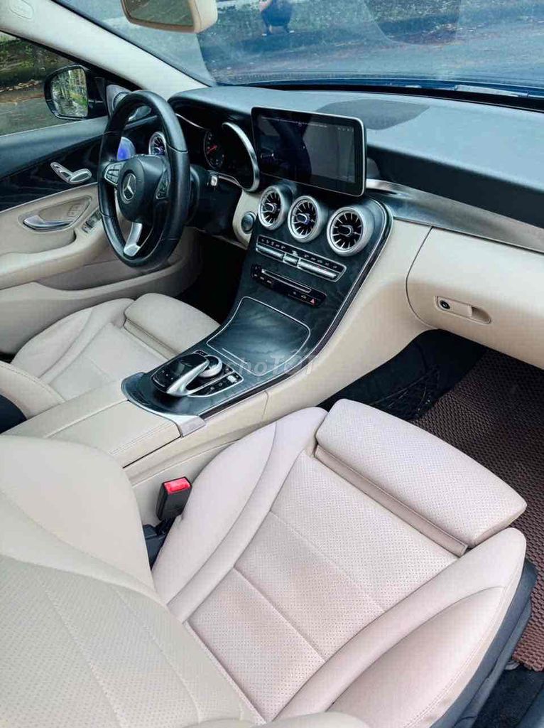 Mercedes C200 2018. Mua bán Ô tô tại Thành phố Cao Lãnh Đồng Tháp được đăng bởi Nguyên Car hình 7