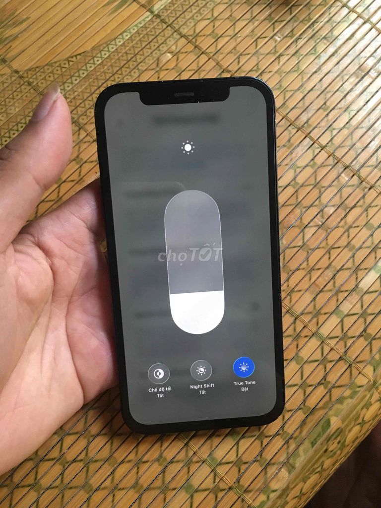 Apple iPhone 12 64GB Đen đã thay màn hình. Mua bán Điện thoại tại Quận Tây Hồ Hà Nội được đăng bởi Viet hình 1