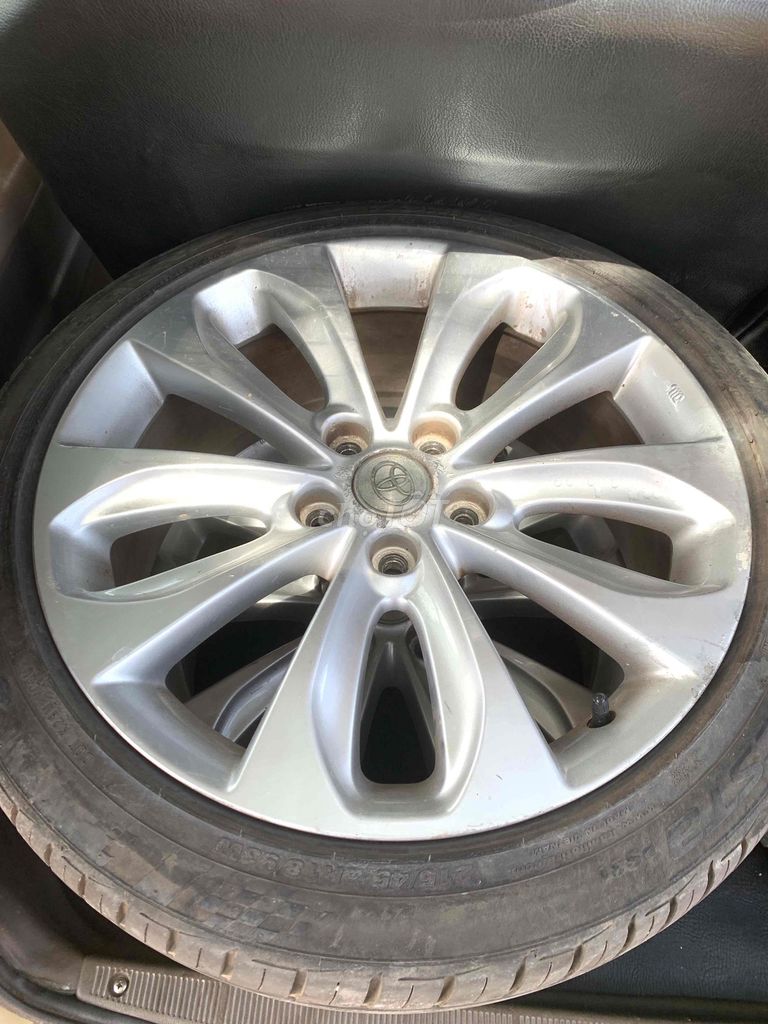 Bộ mâm R18 màu Bạc, hợp kim  Đã qua sử dụng. Mua bán Phụ tùng xe tại Thành phố Phan Thiết Bình Thuận được đăng bởi Phan Đình Thắng hình 4