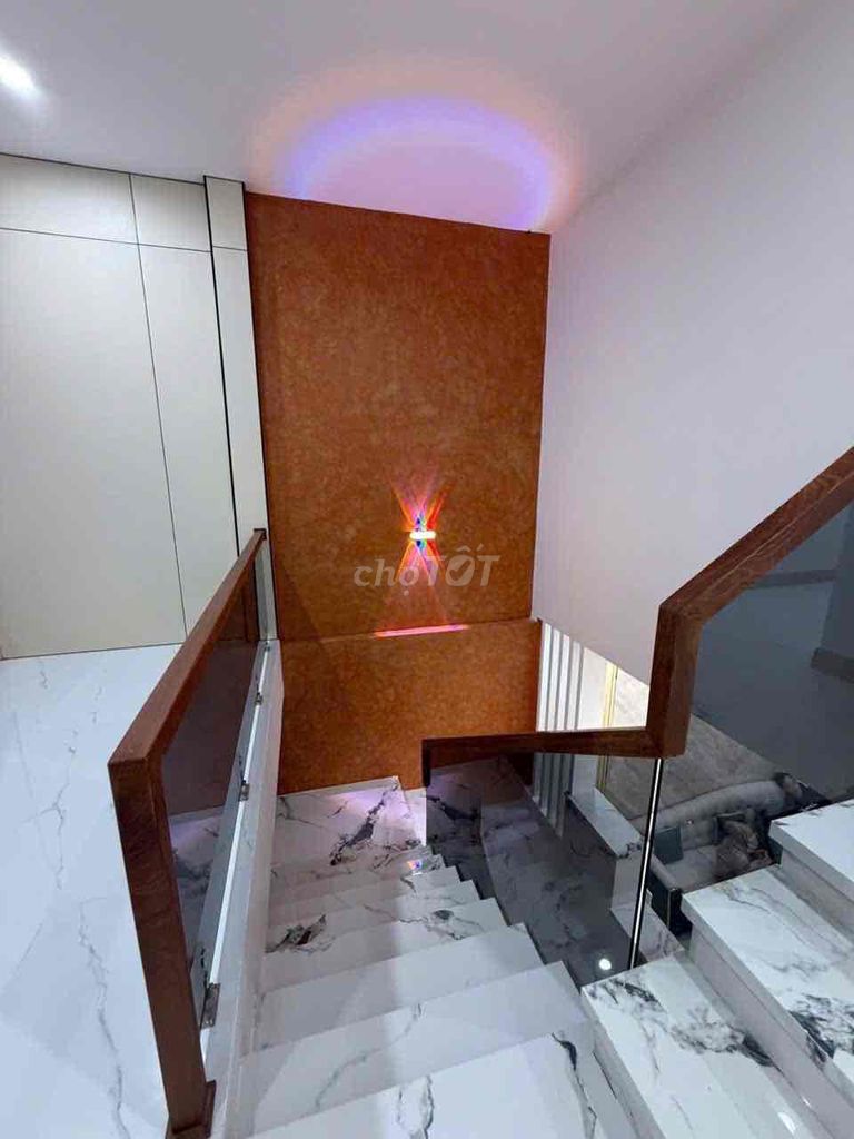 Аренда · 3 комн. · 90 м² · Quận Cẩm Lệ, ул. Đường Liêm Lạc 24