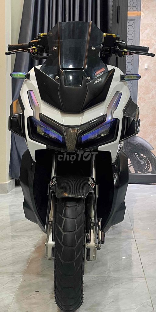 Honda ADV 150cc ABS ! Phiên Bản Thắng ABS . 6k km. Mua bán Xe máy tại Quận Gò Vấp Tp Hồ Chí Minh được đăng bởi Lâm Trường Vy hình 1