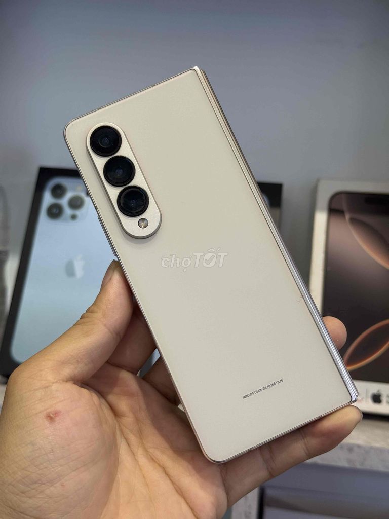 Samsung Zfold 4 256Gb Vàng. Mua bán Điện thoại tại Quận 3 Tp Hồ Chí Minh được đăng bởi Trịnh Quang Linh hình 1