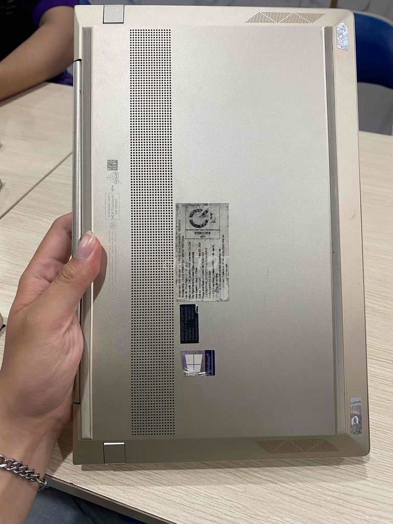 HP Envy i7-1165G7 8GB/512GB. Mua bán Laptop tại Quận Bình Thạnh Tp Hồ Chí Minh được đăng bởi Tran Thanh Nhut hình 1