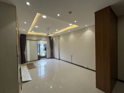 Chính chủ bán căn góc 3PN View Quận 1 Landmark sẵn sổ hồng 9,5 tỷ VND