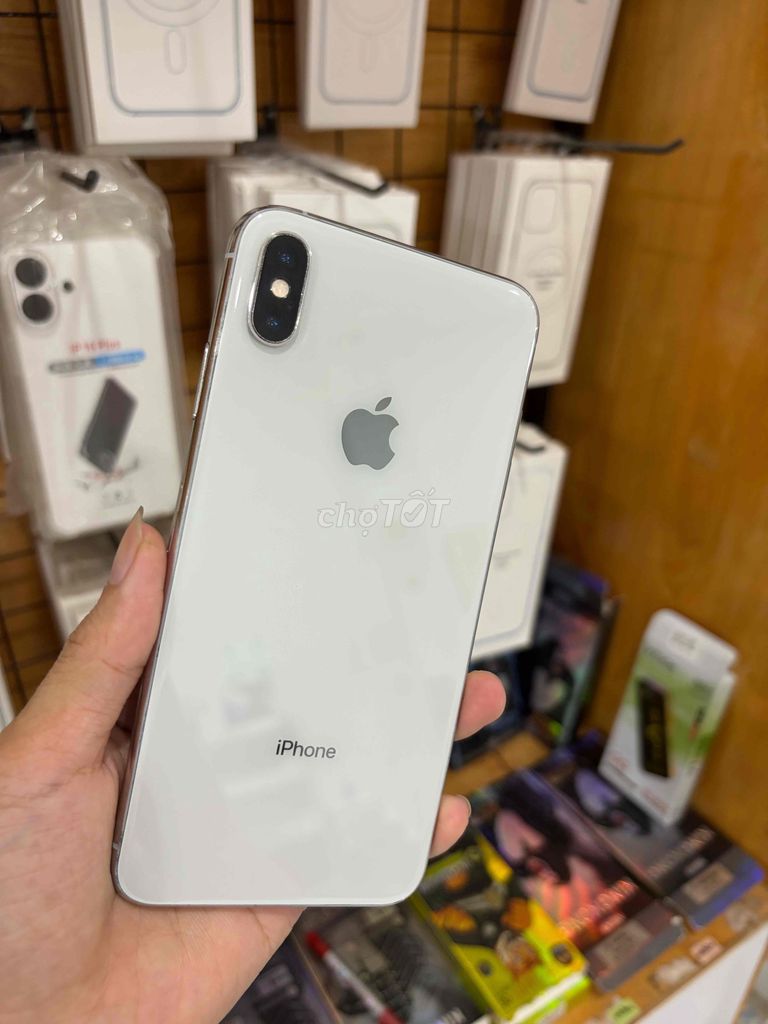 Apple iPhone Xs Max 256GB Trắng Máy zin. Mua bán Điện thoại tại Quận Thanh Khê Đà Nẵng được đăng bởi Le Dang hình 1