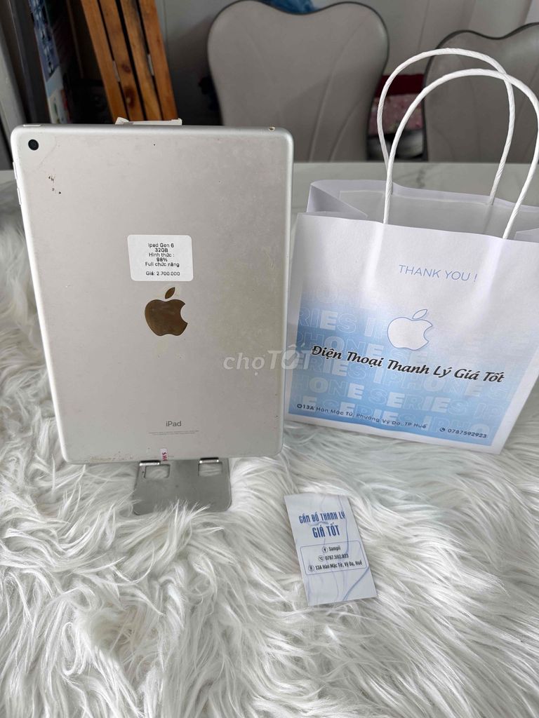 ⭐️⭐️Apple iPad Gen 6 9.7 inch 32GB Bạc⭐️⭐️Giá tốt✔️✔️✔️. Mua bán Máy tính bảng tại Thành phố Huế Thừa Thiên Huế được đăng bởi Cầm Đồ Thanh Lý  hình 1