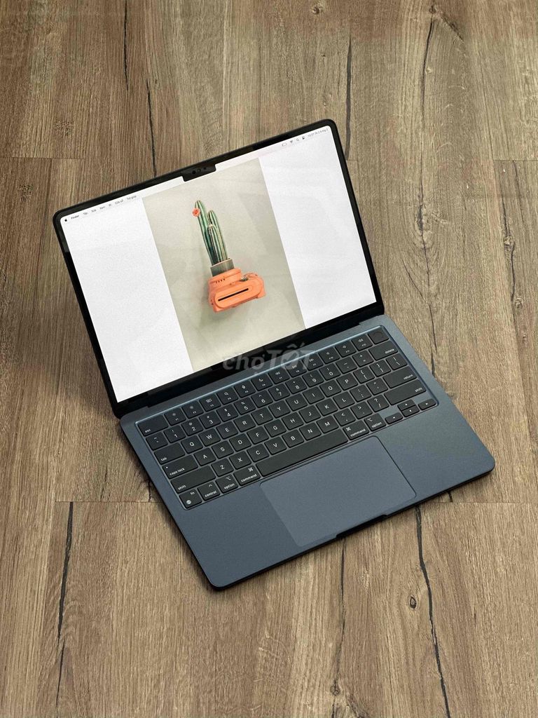 MacBook Air M3 13 inch 8GB/256GB Sạc 13 lần. Mua bán Laptop tại Quận 10 Tp Hồ Chí Minh được đăng bởi APPLE 2HAND hình 1