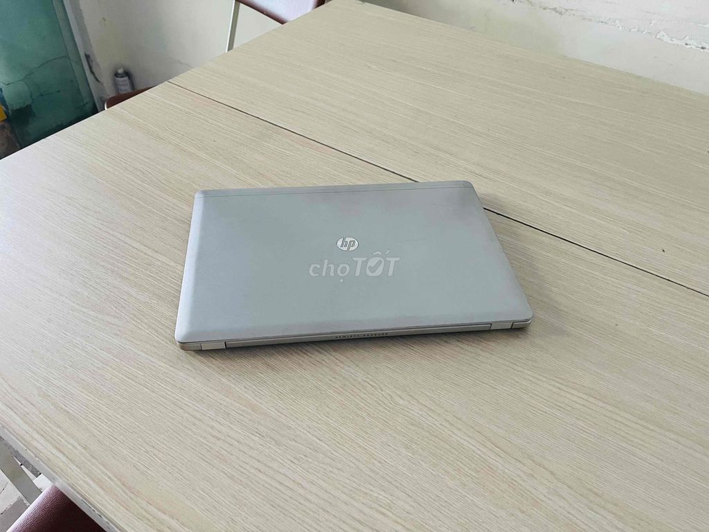 Laptop Hp core i5 ram 8/sd128 mỏng nhẹ