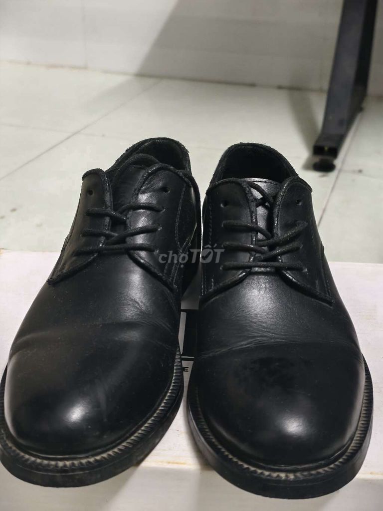 Giày tây nam da size 41. Mua bán Giày dép tại Thành phố Huế Thừa Thiên Huế được đăng bởi Vũ Minh hình 1