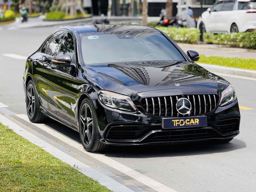 C300 AMG FULL ĐEN UP GALANG C63 BAO CHECK TEST. Mua bán Ô tô tại Quận Bình Tân Tp Hồ Chí Minh được đăng bởi Huỳnh Thiên Bảo hình 3
