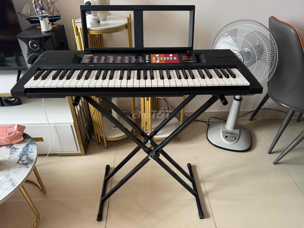 Organ Yamaha PSR F51