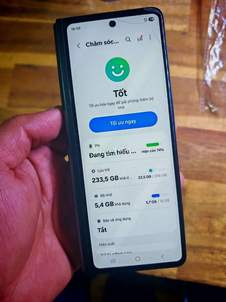 Samsung Fold 3 256GB việt nam. Mua bán Điện thoại tại Quận Ba Đình Hà Nội được đăng bởi Hiếu YJ hình 1