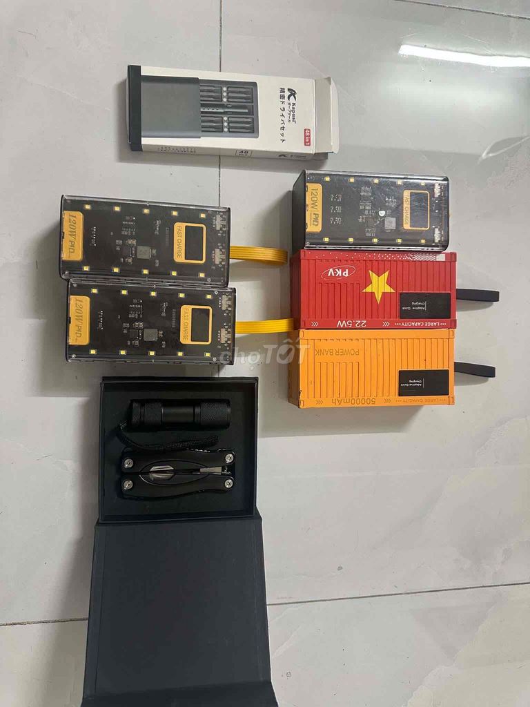 Sạc dự phòng 50000mAh Đỏ. Mua bán Phụ kiện (Màn hình, Chuột...) tại Huyện Bình Chánh Tp Hồ Chí Minh được đăng bởi Tai hình 1