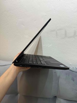 Cần bán cặp laptop Lenovo T490. Mua bán Laptop tại Quận Tân Bình Tp Hồ Chí Minh được đăng bởi vy