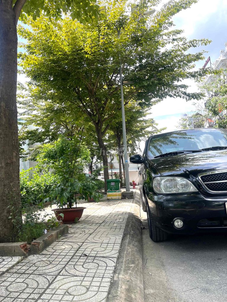 CARNIVAL 2.5AT GS MODEL 2010 sx 2009. Mua bán Ô tô tại Quận 3 Tp Hồ Chí Minh được đăng bởi KHANGDX hình 2